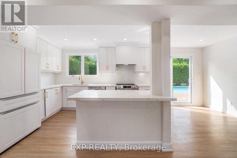 28435442/41-barnes-crescent/leslie-park/ottawa/ontario/K2H7C1_9