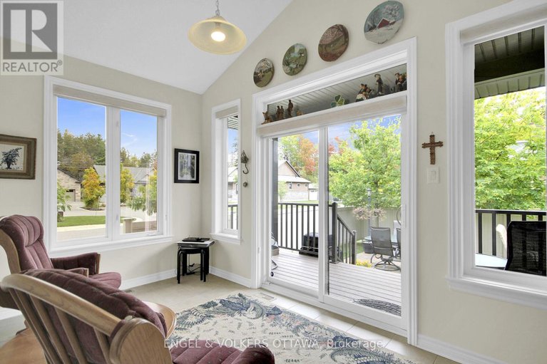 28712729/103-magnolia-way-e/north-grenville-twp-kemptville-south/north-grenville/ontario/K0G1J0_9