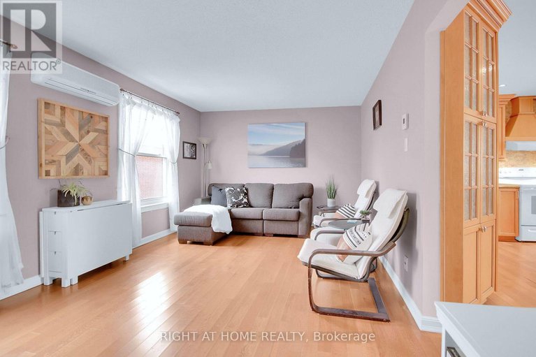 28284390/5-moorside-private/carleton-heights/ottawa/ontario/K2C3P4_16