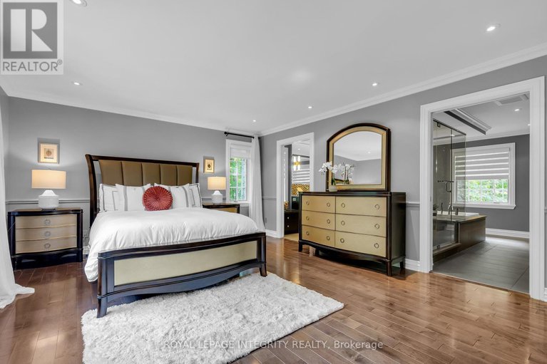 28641841/27-marchbrook-circle/rural-kanata-central/ottawa/ontario/K2W1A1_25