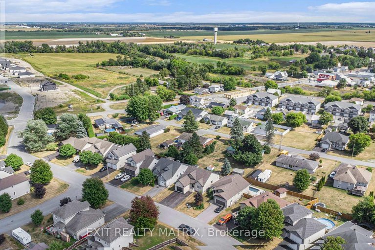 28777182/14-provost-street/north-stormont-finch-twp/north-stormont/ontario/K0A1R0_42