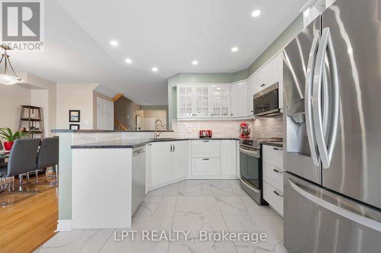 28989666/16-calaveras-avenue/longfields/ottawa/ontario/K2J4Z8_14