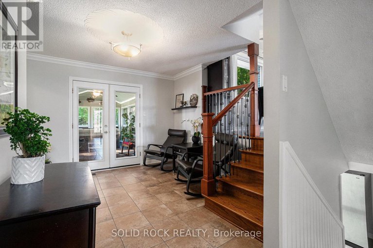 28943108/2278-russland-road-e/russell-twp/russell/ontario/K0A3H0_15