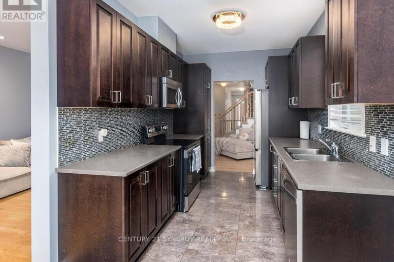 29136058/634-moorpark-avenue/emerald-meadowstrailwest/ottawa/ontario/K2M0H8_8