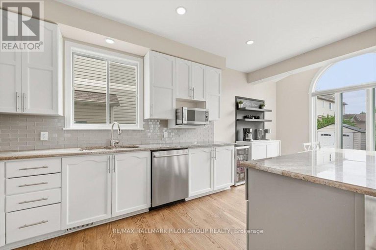 29019191/4434-rainforest-drive/riverside-southgloucester-glen/ottawa/ontario/K1V1L6_8
