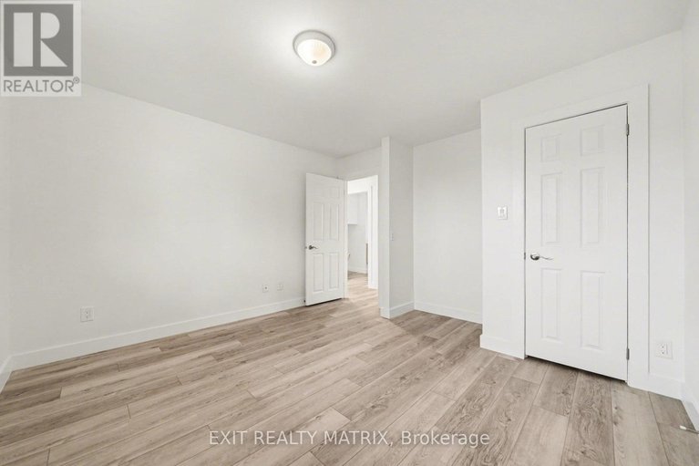 29672534/1740-saint-laurent-street/town-of-rockland/clarence-rockland/ontario/K4K1C2_14