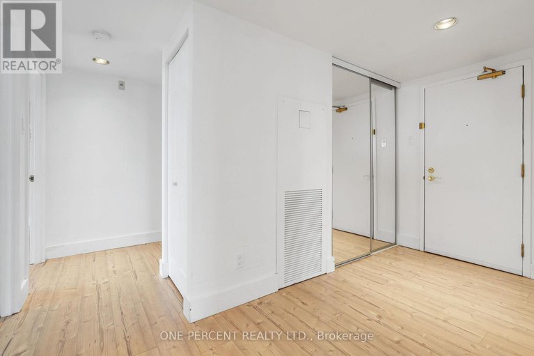 28456038/610-215-parkdale-avenue/mechanicsville/ottawa/ontario/K1Y4T8_9