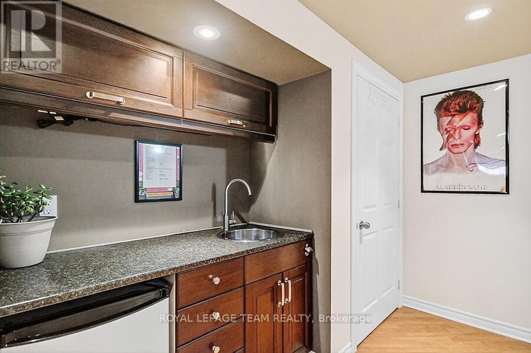 29130888/104-versilia-drive/barrhaven-east/ottawa/ontario/K2G7E4_28