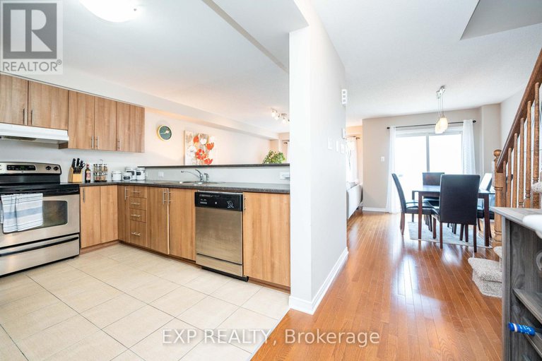 29123132/504-barholm-private/mer-bleuebradley-estatesanderson-park/ottawa/ontario/K4B1H9_10