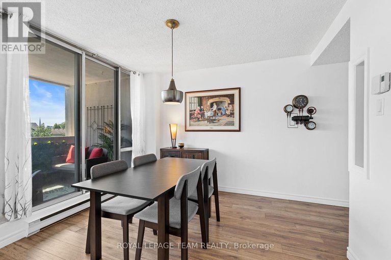 28623041/604-530-laurier-avenue-w/ottawa-centre/ottawa/ontario/K1R7T1_20