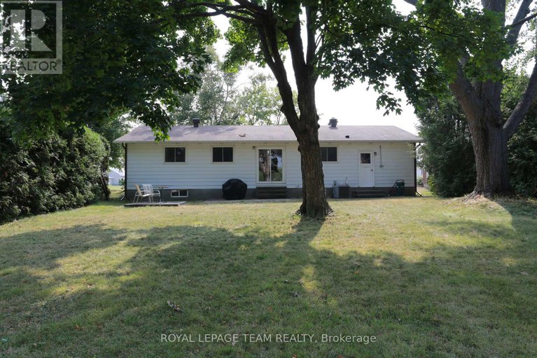 28735574/82-maitland-street-s/richmond/ottawa/ontario/K0A2Z0_29