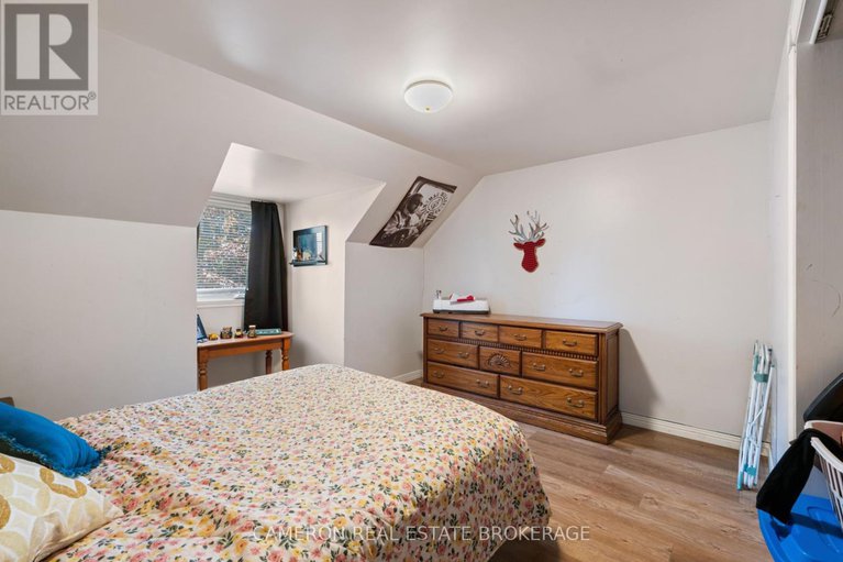 28597811/18231-oak-drive/south-glengarry-charlottenburgh-twp/south-glengarry/ontario/K0C2J0_18