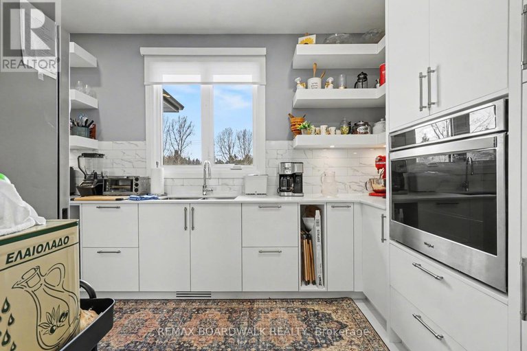 29407946/139-st-thomas-street/russell-twp/russell/ontario/K0A3H0_18