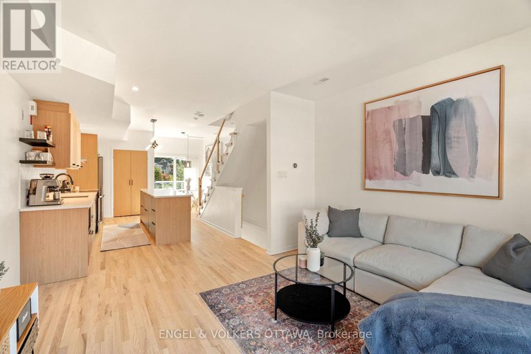 28851364/2-4-sherbrooke-avenue/hintonburg/ottawa/ontario/K1Y1R7_13