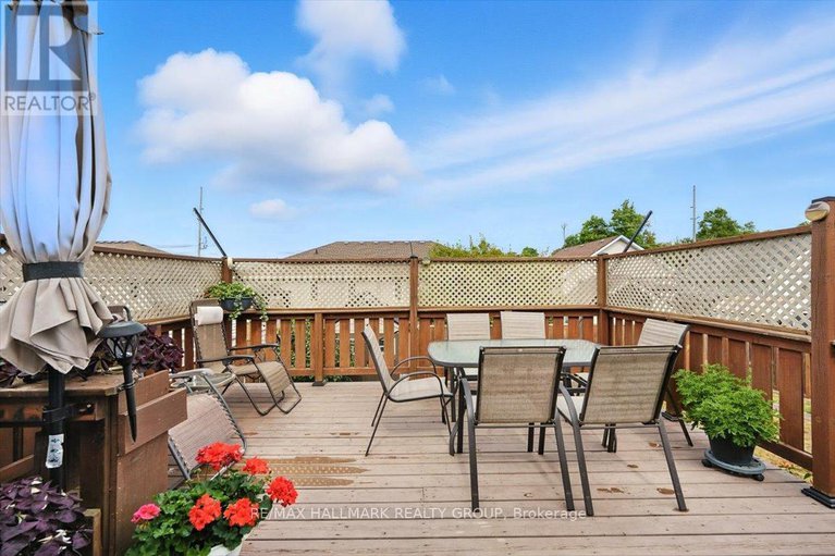 28781614/40-lee-avenue/smiths-falls/smiths-falls/ontario/K7A0A2_26
