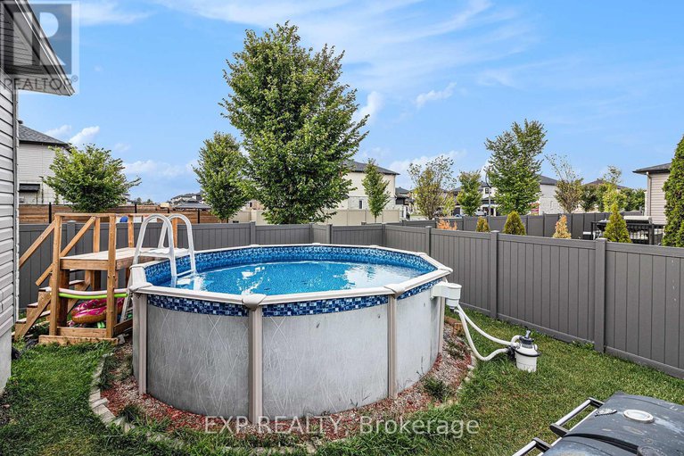 28752697/701-azure-street/russell-twp/russell/ontario/K4R0E5_28