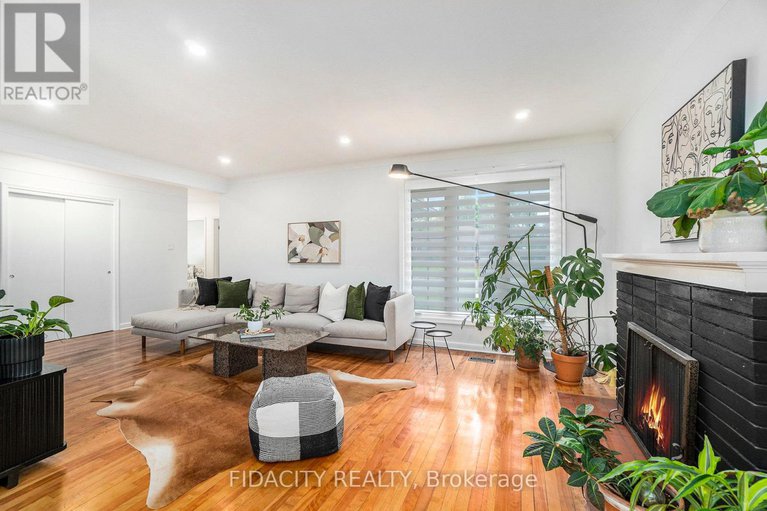 28372915/2147-iris-street/bel-air-park/ottawa/ontario/K2C1B4_5