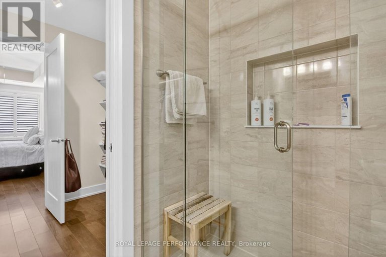 29610198/408-615-longfields-drive/longfields/ottawa/ontario/K2J6J3_41