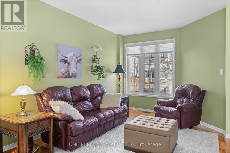 29586149/2113-hallendale-street/springridgeeast-village/ottawa/ontario/K4A4S1_6