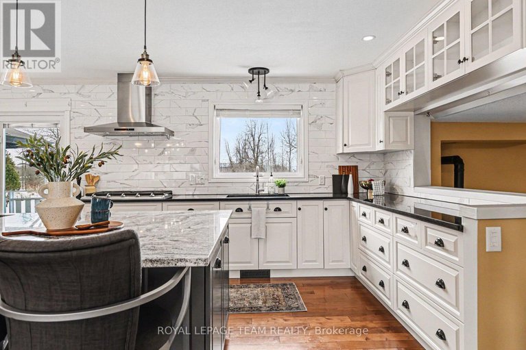 29445577/30-colonel-drive/north-grenville-twp-kemptville-south/north-grenville/ontario/K0G1J0_34