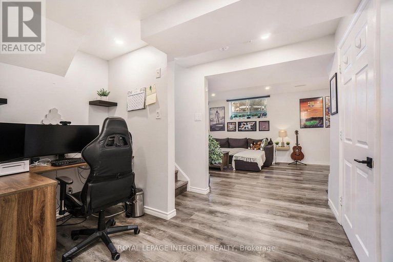 28800880/25-berry-glen-street/strandherd/ottawa/ontario/K2G7A5_18