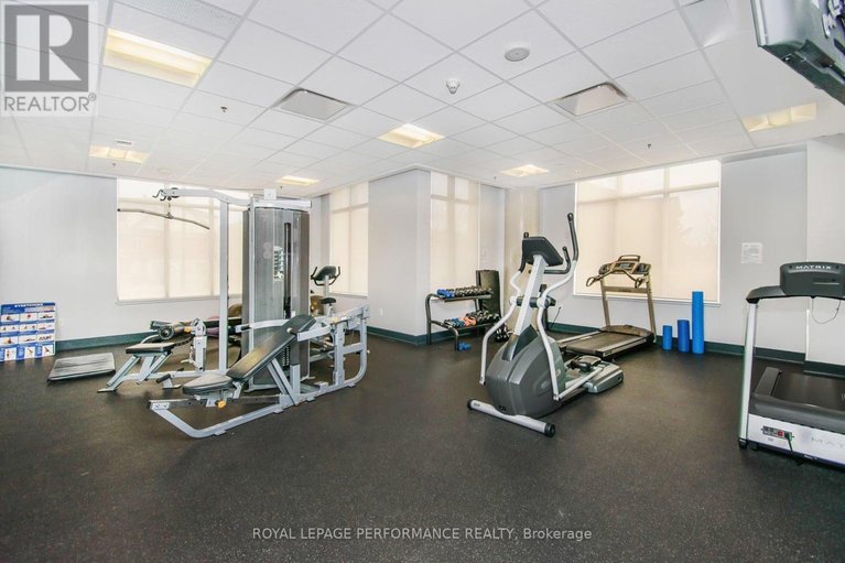 29450649/1204-90-landry-street/vanier/ottawa/ontario/K1L0A9_15