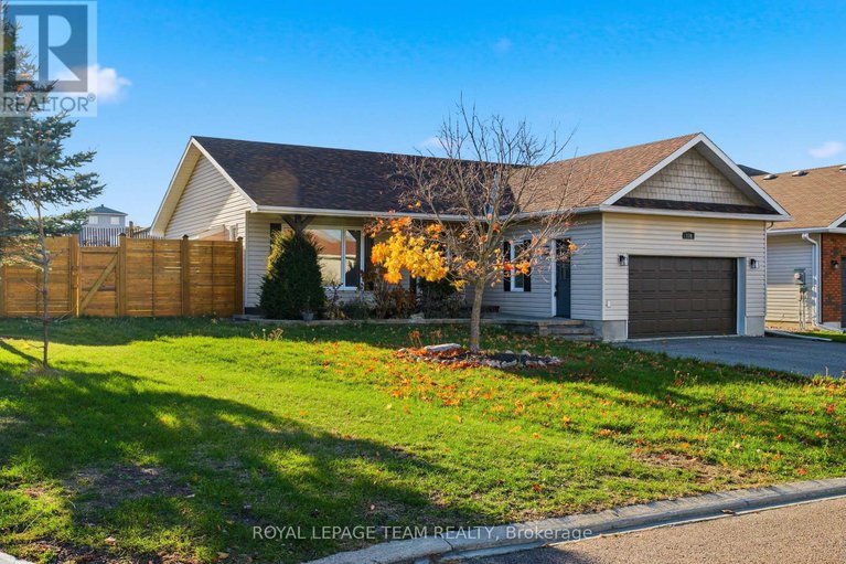 29081356/116-mclachlin-street-s/arnprior/arnprior/ontario/K7S3Y5_3