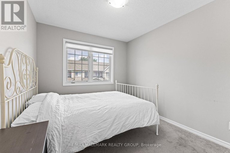 28512162/53-dundalk-private/stonebridge/ottawa/ontario/K2J0J5_19