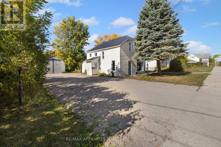 28874015/290-water-street/almonte/mississippi-mills/ontario/K0A1A0_34