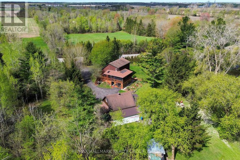 28310320/1255-8th-line-road/osgoode-twp-north-of-reg-rd-6/ottawa/ontario/K0A1V0_48