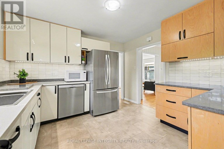 29653716/1199-stanton-road/queensway-terrace-southridgeview/ottawa/ontario/K2C3C9_10