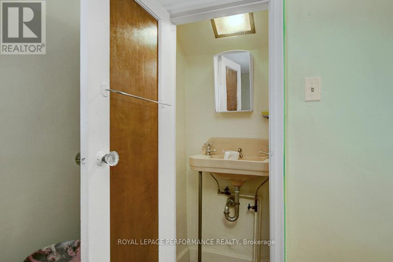 29040040/103-glynn-avenue/overbrook/ottawa/ontario/K1K1S7_33