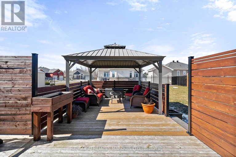 29533245/74-jim-brownell-boulevard/long-sault/south-stormont/ontario/K0C1P0_41