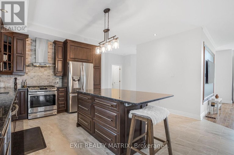 29094992/5-64-radstock-lane/champlain-twp/champlain/ontario/K6A2R2_8