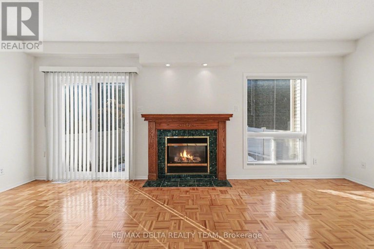 29462005/8a-millrise-lane/centrepointe/ottawa/ontario/K2G5E6_7