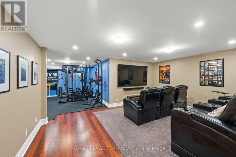 28461194/17-craigmohr-court/craig-henrywoodvale/ottawa/ontario/K2G4P9_37