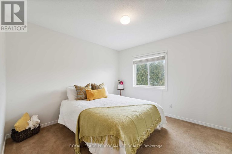 28678452/1060-charest-way/avalon-east/ottawa/ontario/K4A4B1_32