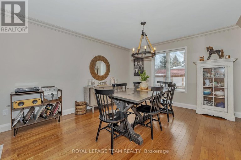 28266949/129-ridgeview-drive/carp/ottawa/ontario/K0A1L0_14