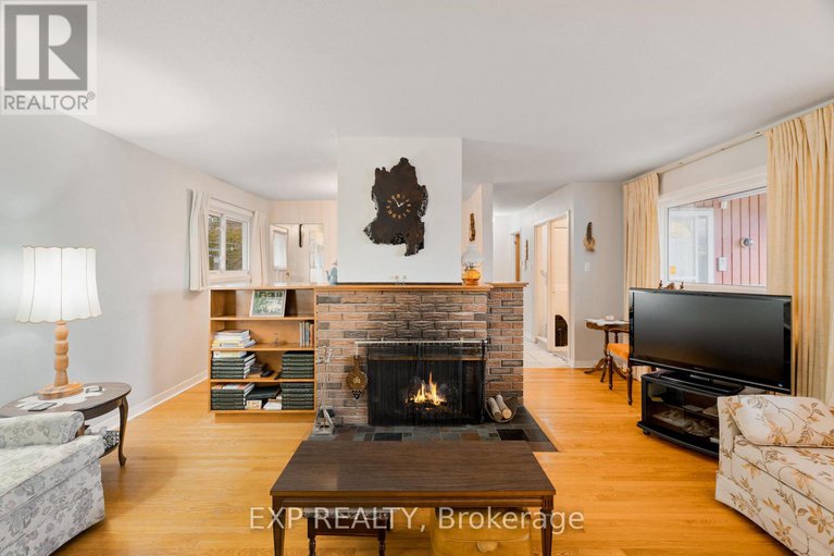 29114115/1233-meadowlands-drive-e/city-viewskylinefisher-heightsparkwood-hills/ottawa/ontario/K2E6K2_7