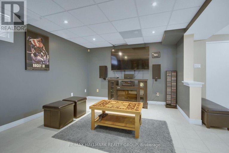 28623040/1498-kingsdale-avenue/blossom-parkkemp-parkfindlay-creek/ottawa/ontario/K1T1H2_37
