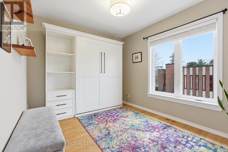 29610199/10-cornerstone-private/ottawa-centregolden-triangle/ottawa/ontario/K2P2N3_17