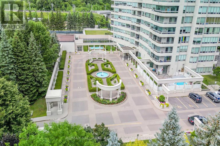 28638774/301-1480-riverside-drive/riverview-park/ottawa/ontario/K1G5H2_2