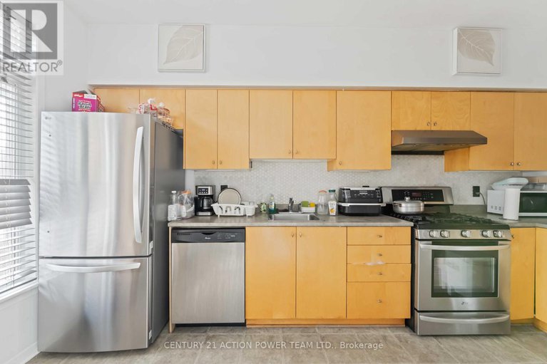 29041001/28-799-montreal-road/cfb-rockcliffe-and-area/ottawa/ontario/K1K0S9_5