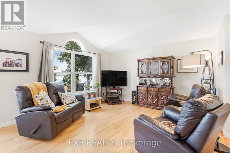 28701255/506-pago-road/clarencerockland-twp/clarence-rockland/ontario/K4K1K7_13
