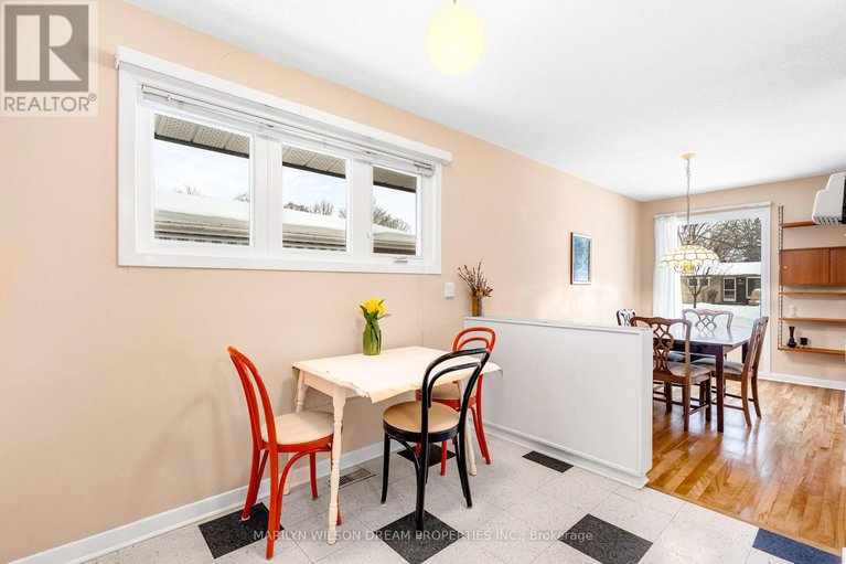 29314133/2422-magnus-avenue/hawthorne-meadows/ottawa/ontario/K1G1J8_12