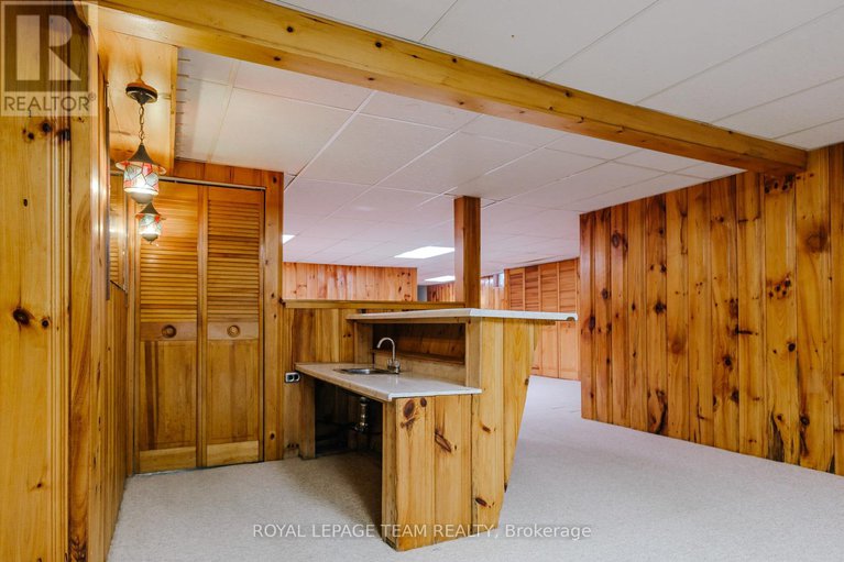 28527432/1231-fairway-drive/manotick-south-to-roger-stevens/ottawa/ontario/K4M1B3_40