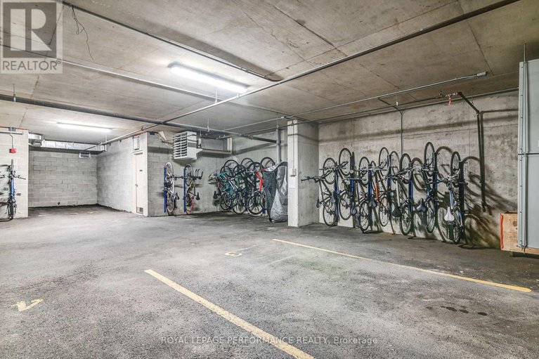 28872931/229-205-bolton-street/lower-townbyward-market/ottawa/ontario/K1N1K7_42