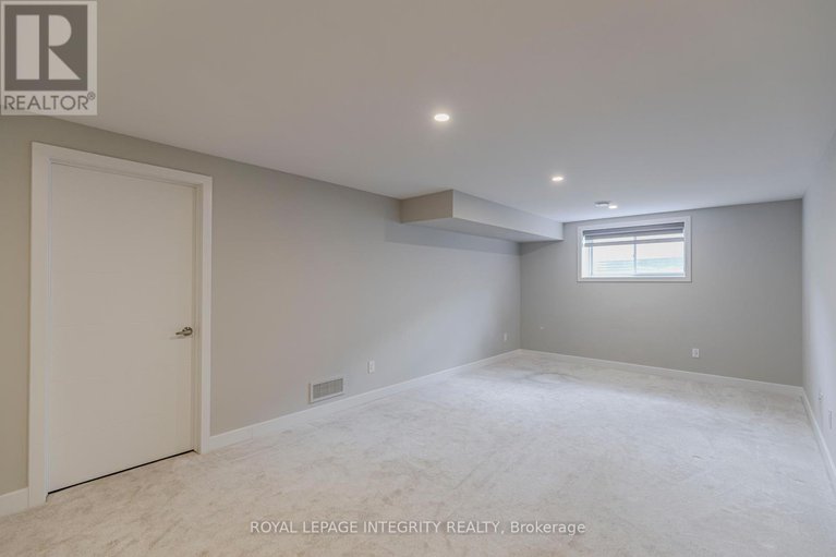28598493/710-twist-way/emerald-meadowstrailwest/ottawa/ontario/K2V0M8_47