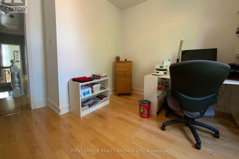 27992529/245-york-street/lower-town/ottawa/ontario/K1N5T9_22