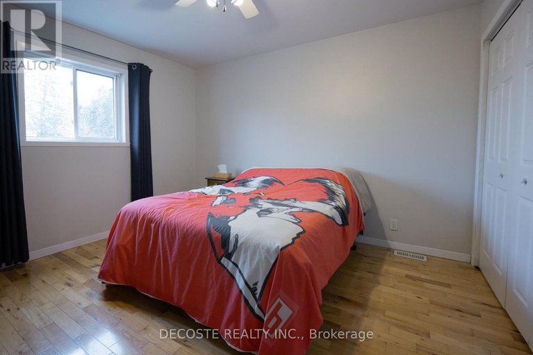 29595435/23-wood-street/lancaster/south-glengarry/ontario/K0C1N0_12